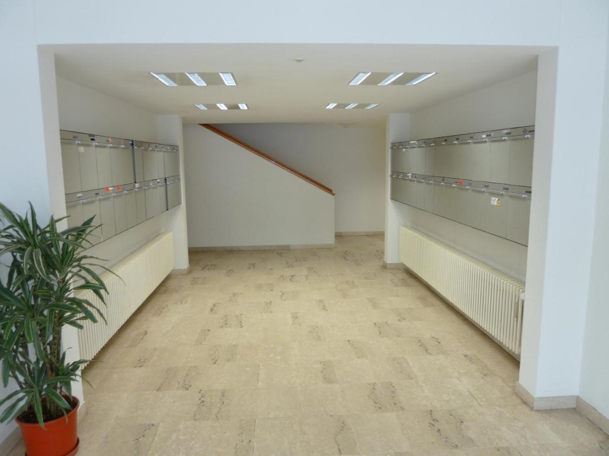 Zentrale Wohnung In St. Moritz Mit Grossem Balkon المظهر الخارجي الصورة